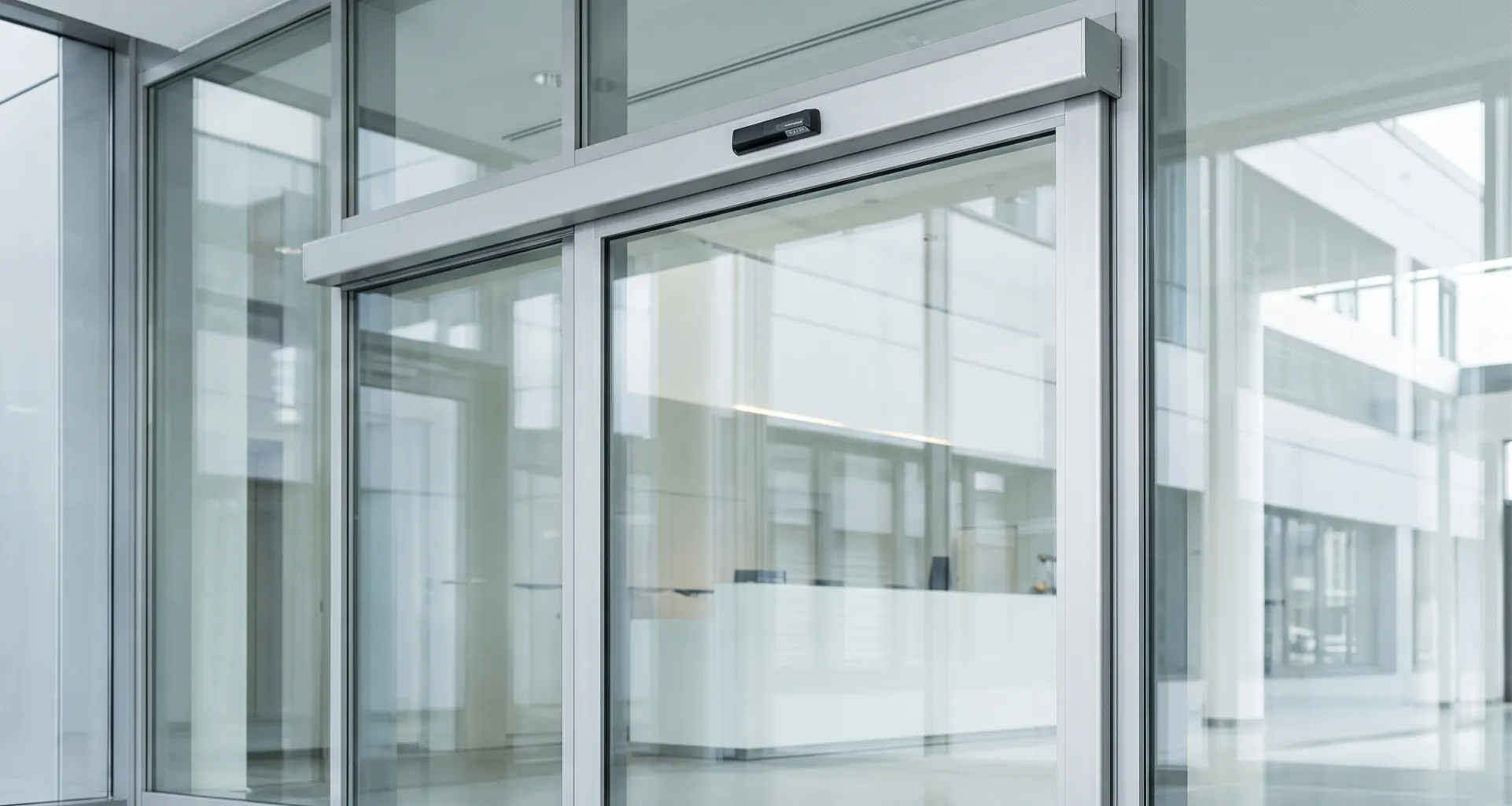 annual-automatic-door-safety-inspection-technician